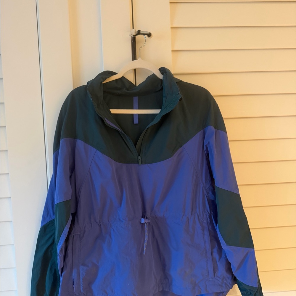 lululemon athletica Evergreen Anorak Jacket Size 10